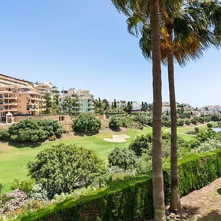 New Modern Apartment, 2br, Pool, Flores Del Golf Apartamento *